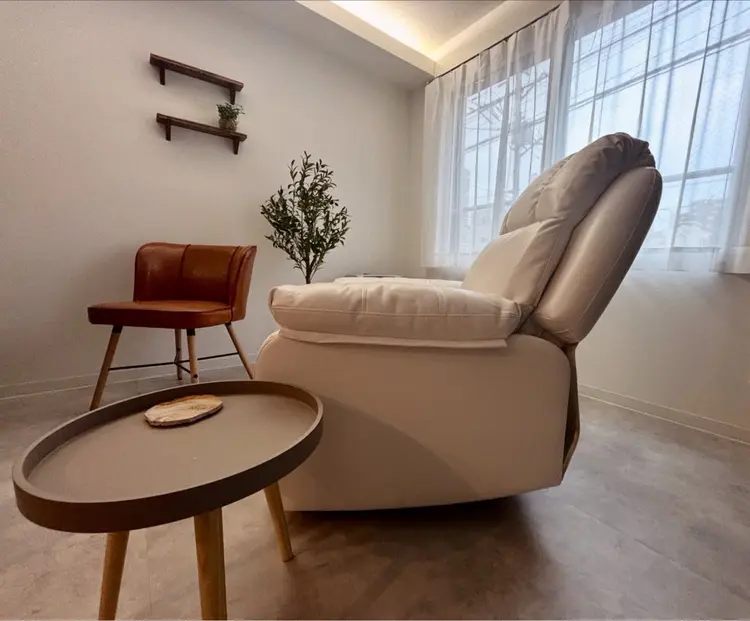 アイラッシュ＆フェイシャル  yoinyoinの内観・外観1