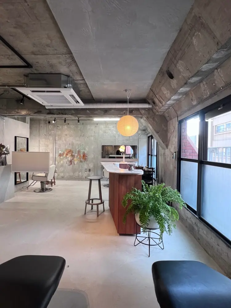 yllの内観・外観1