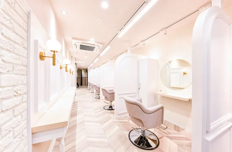 troncの内観・外観1