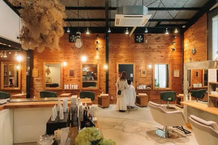 Hair Make LANTERNの内観・外観2