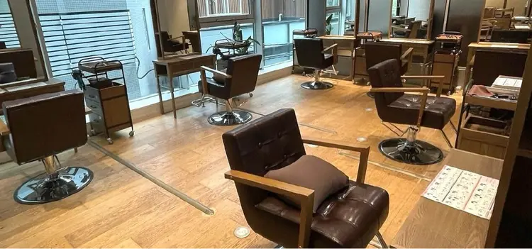 luve heart's And Be梅田EST店の内観・外観3