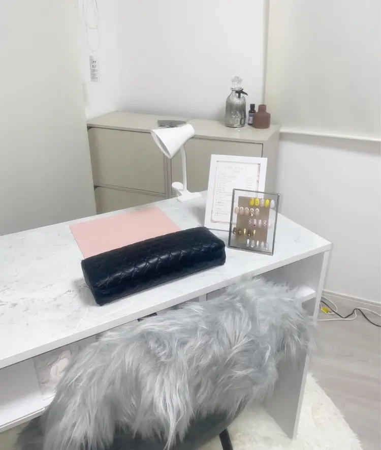 Chura nailの内観・外観1