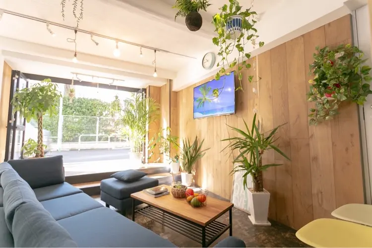 hair living Liko 池袋東口店の内観・外観2