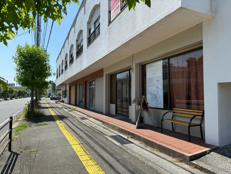 Amewの内観・外観1