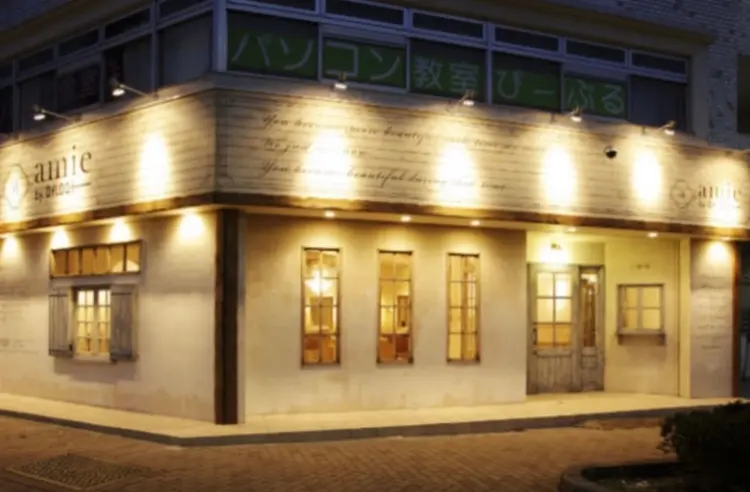 amie by afloat(エイミーバイアフロート)の内観・外観1