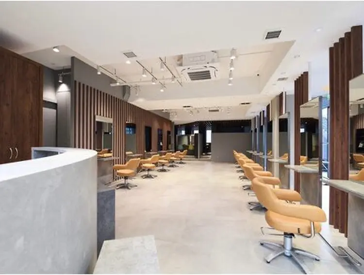 BEAUTRIUM南青山店の内観・外観1