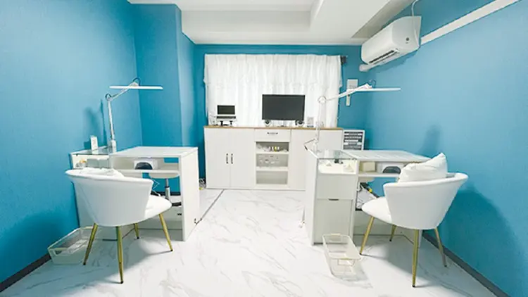 Nail Salon Charmeの内観・外観1