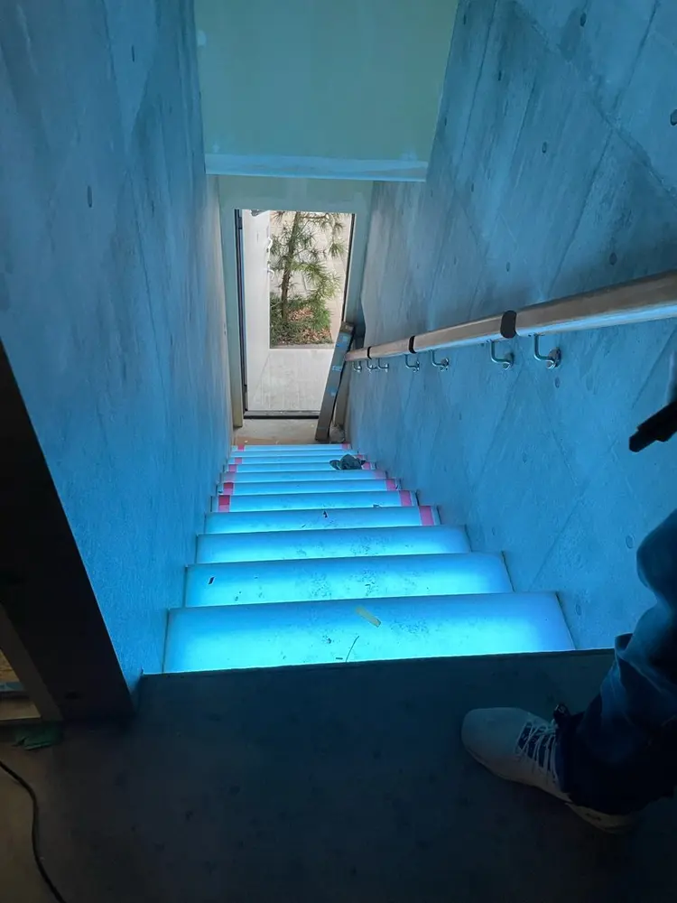 Auraleeの内観・外観1