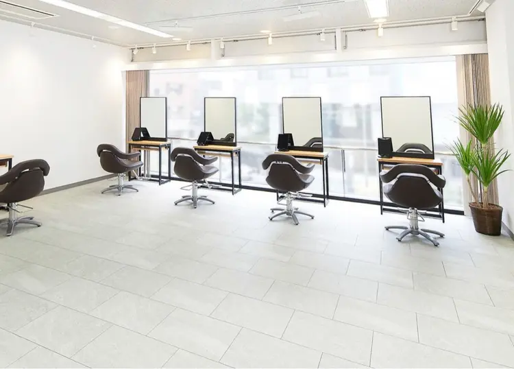 neaf 六本木店の内観・外観1