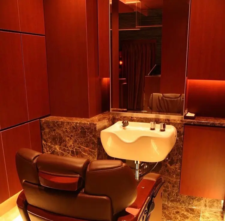 ヘアモードキクチの内観・外観3