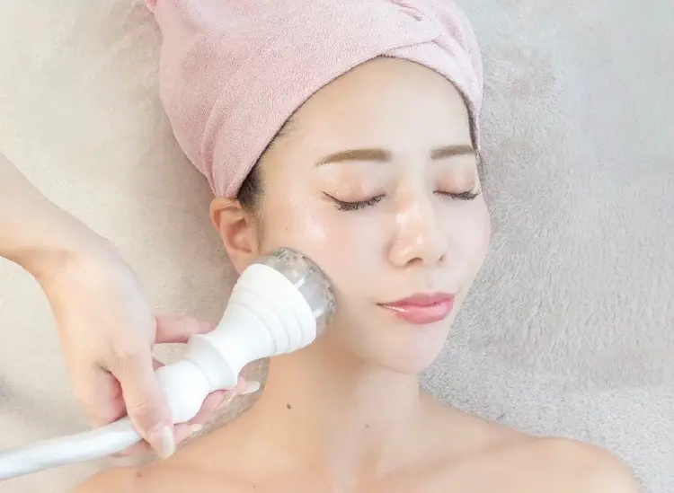 BISIN MEDICAL SALONの内観・外観1