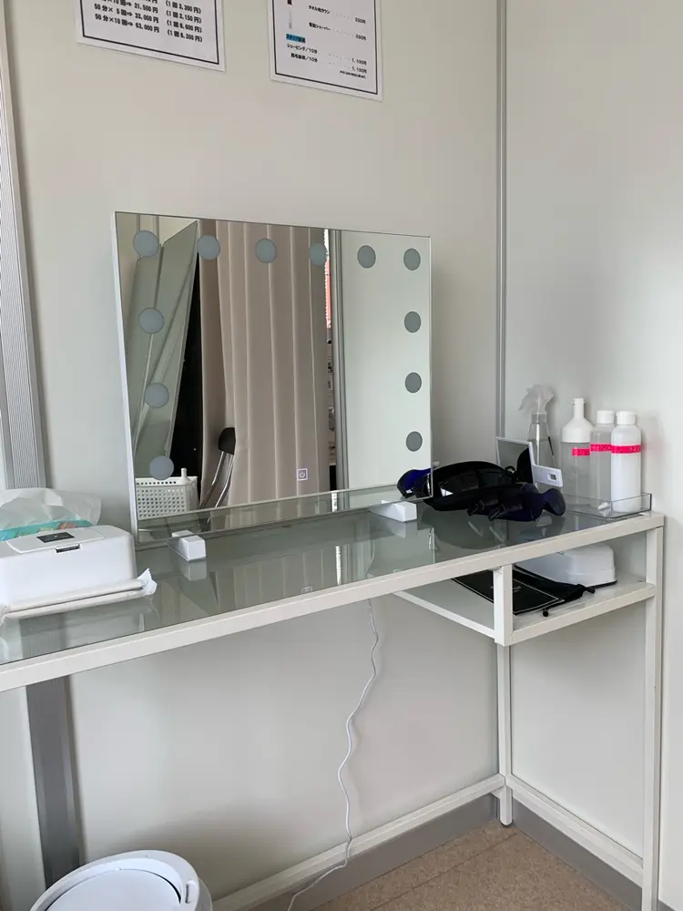 jewel nailの内観・外観2