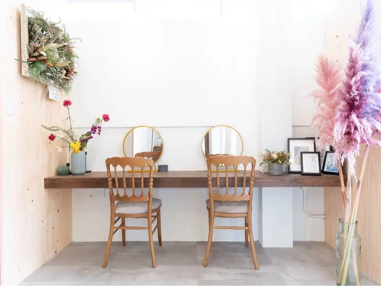 eye salon Rasikuの内観・外観2