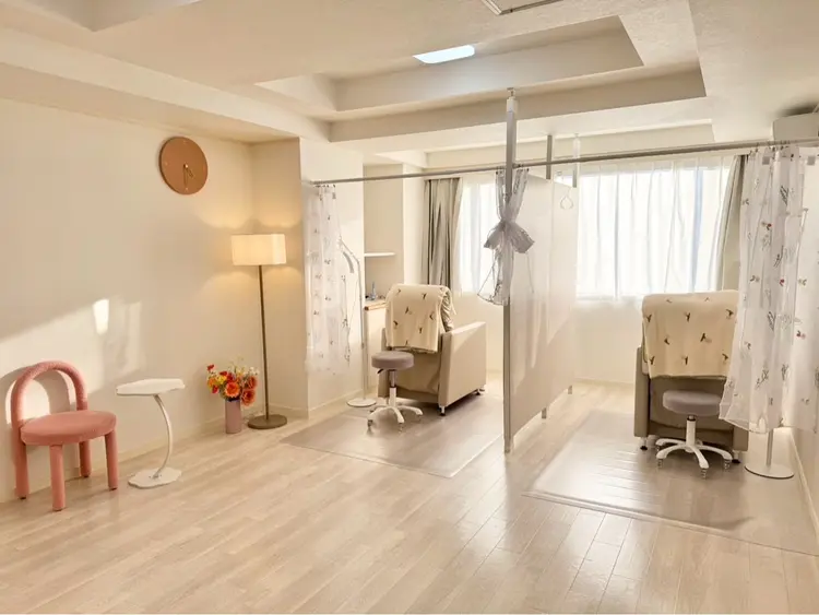 シュシュジプ宝木店の内観・外観1