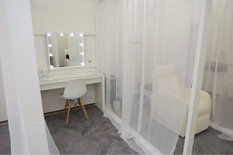 eyelash&nail  Mの内観・外観1