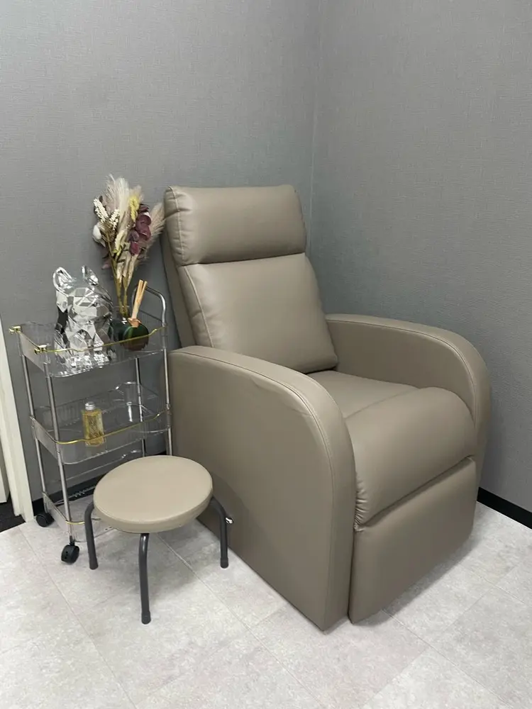 nail salon ST.の内観・外観2