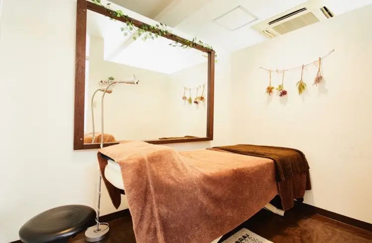 Total beauty  Passion 枚方牧野店の内観・外観1