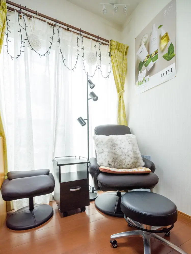 M.N_nailの内観・外観2