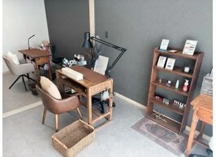 nail atelier 泡沫 utakataの内観・外観2