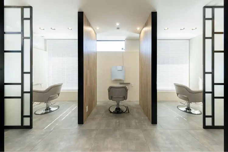 CREINEの内観・外観2