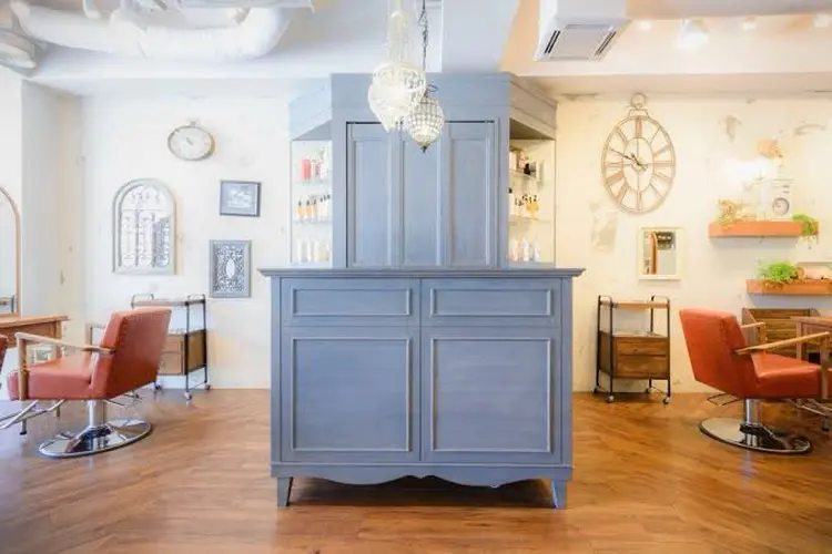 three by keepの内観・外観1