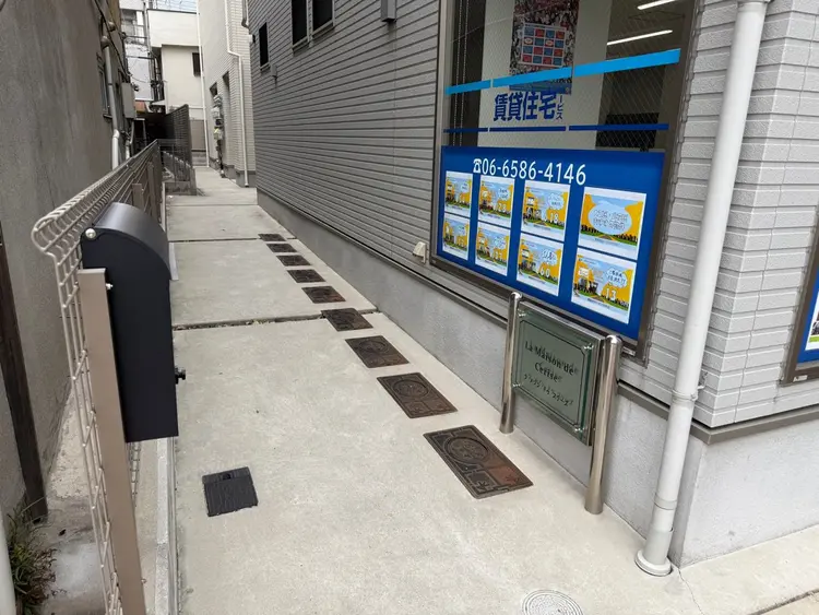 Alococo nailの内観・外観1