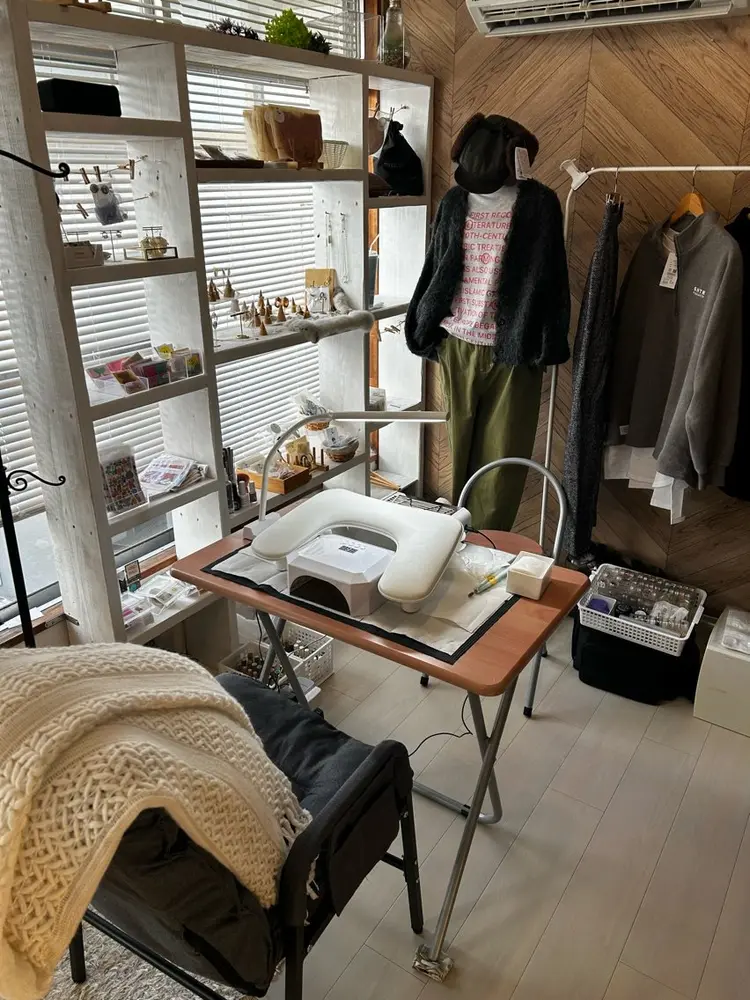 mou mou nailの内観・外観2