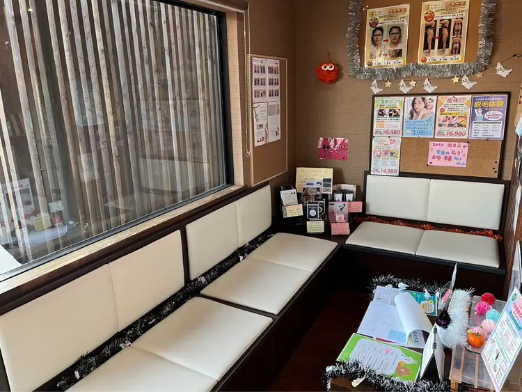 prior花水木店の内観・外観2