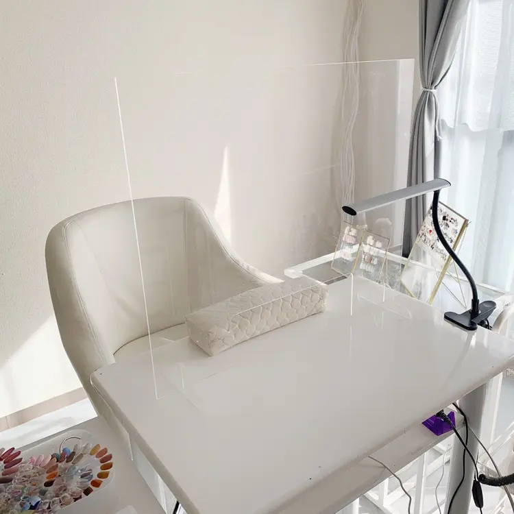 Liry　nailの内観・外観1