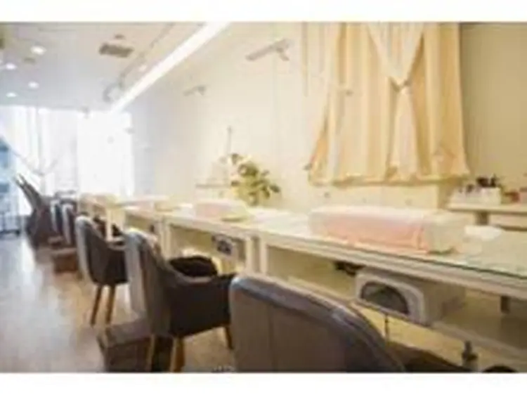 macherie梅田店の内観・外観1