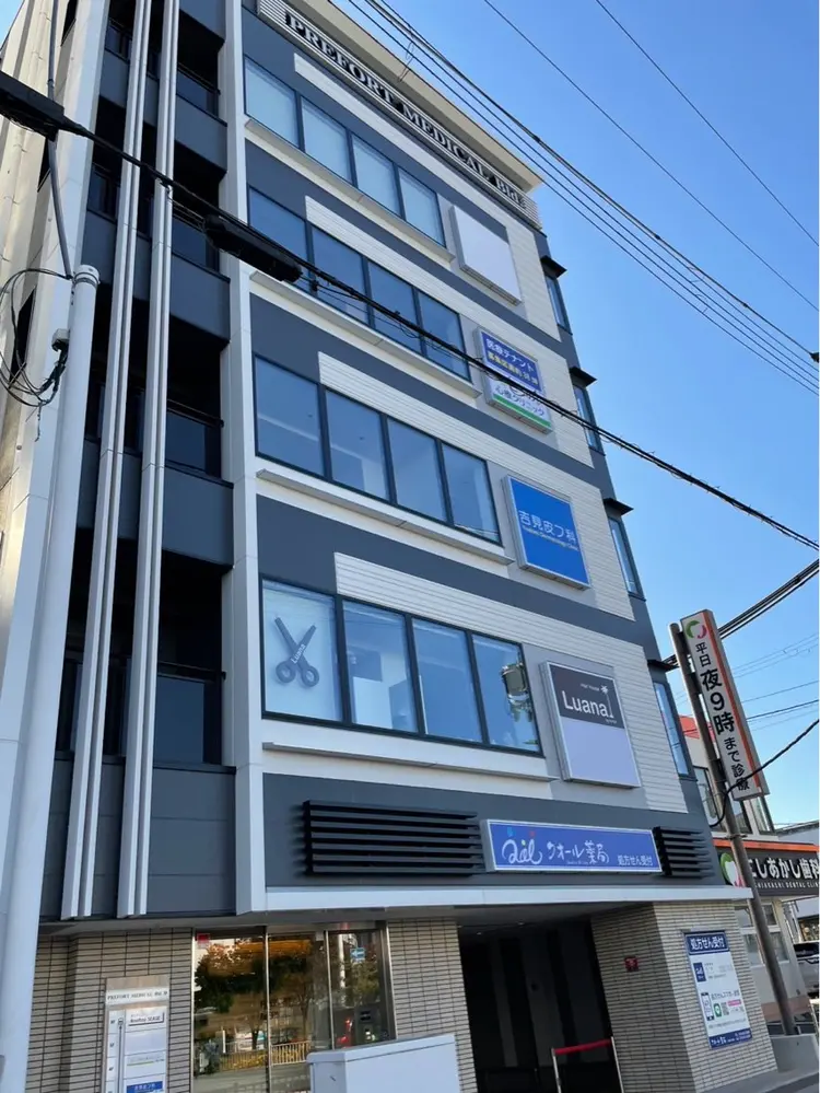 hair house luanaの内観・外観1