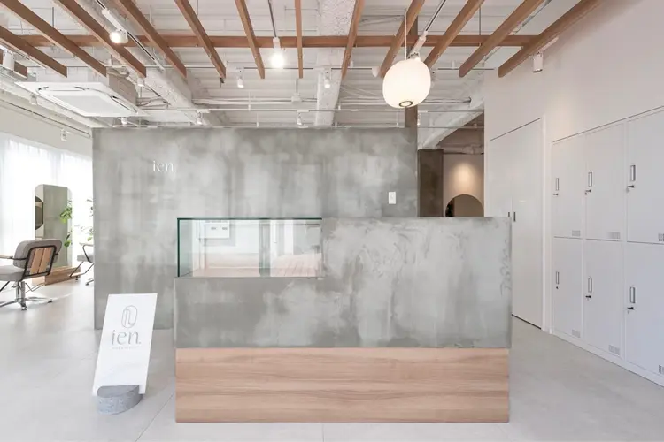 hair & beauty ien.の内観・外観1