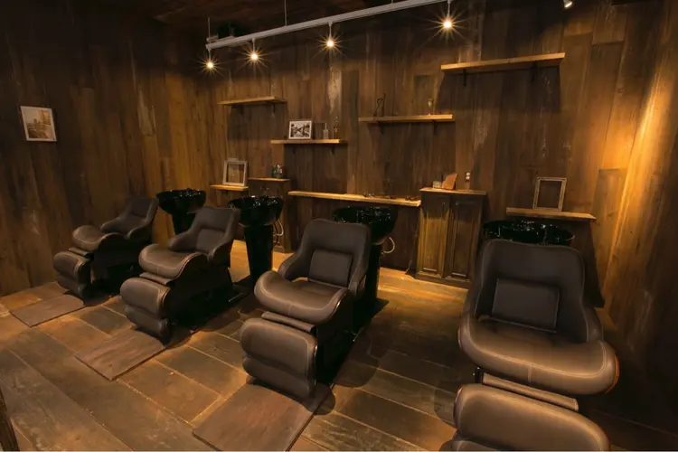 salon LH 富田林店の内観・外観3