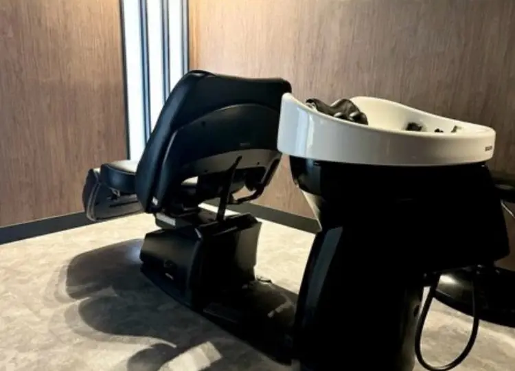 Bright Men's hairの内観・外観3