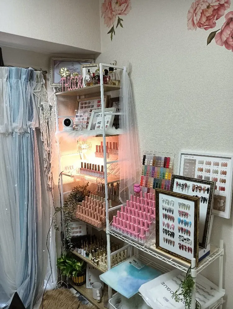 Naomi Nailの内観・外観1