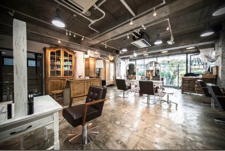 Pia hair designの内観・外観1