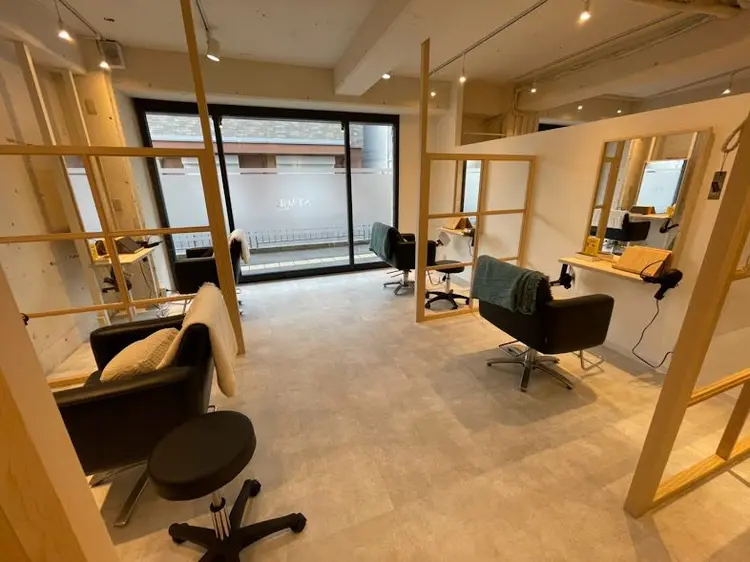 STAGE豊津店の内観・外観2