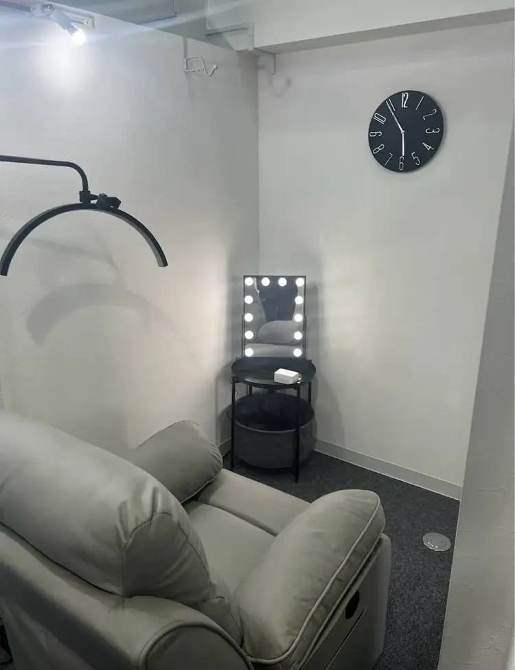 Men's Eyebrow&Waxing +i.b 松山店の内観・外観2