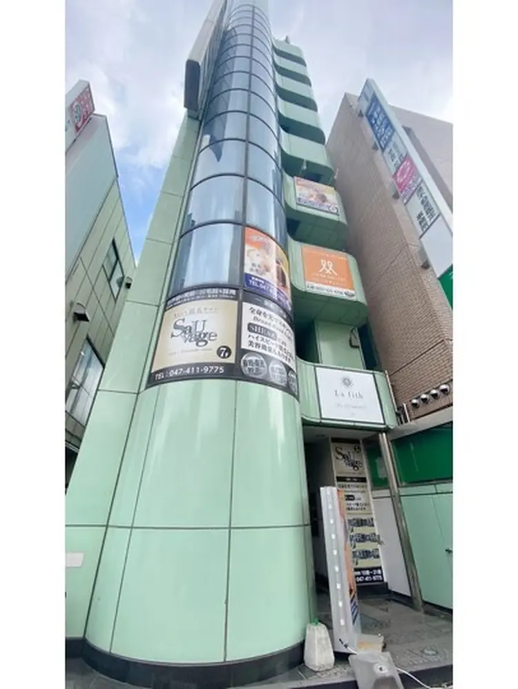 Sauvageの内観・外観1