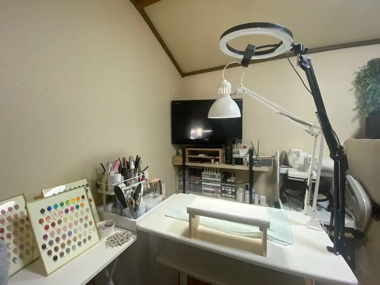 nail salon fachuriの内観・外観2