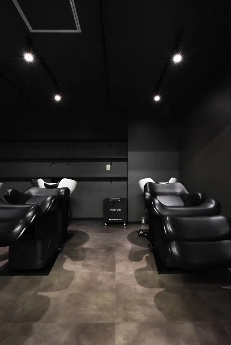 FRAME+なんば駅前店の内観・外観3