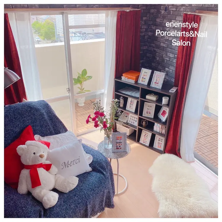 enenstyle Porcelarts&Nail Salonの内観・外観2