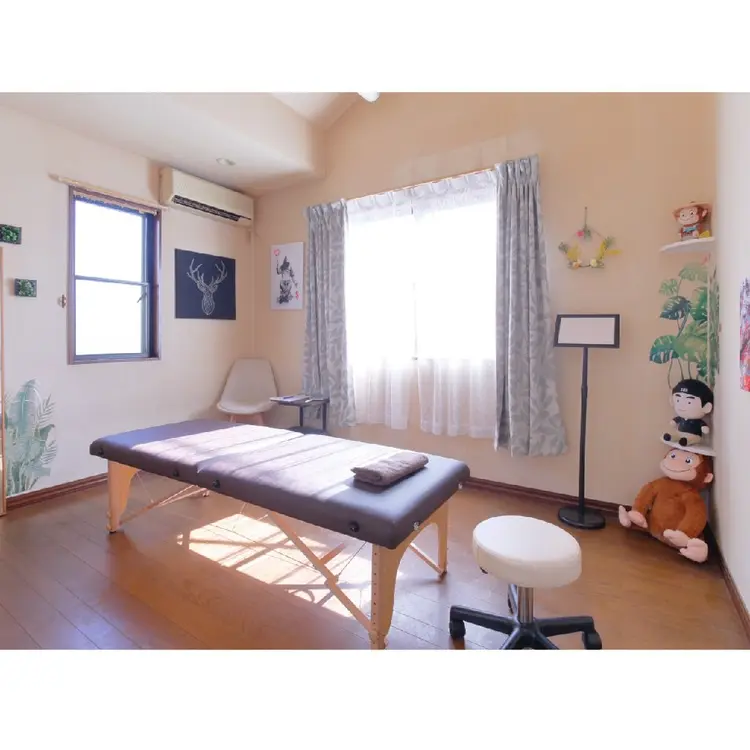 美容整体骨盤矯正姿勢猫背矯正セミナースクールゴッドハンドサロンuruの内観・外観2