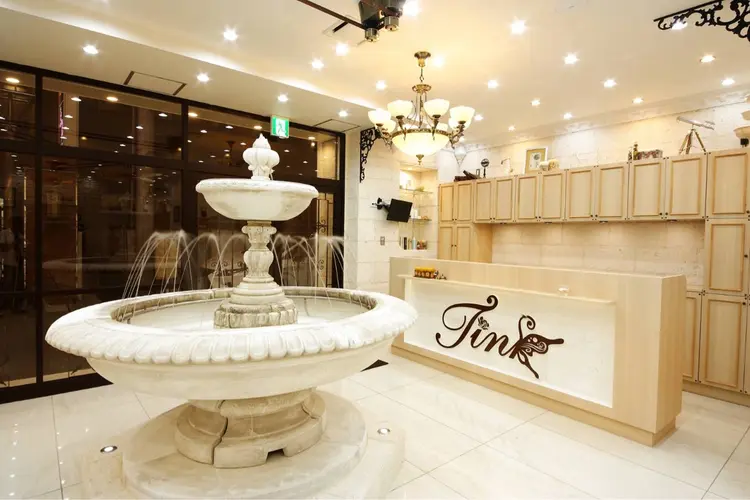 Tink横須賀中央店の内観・外観1