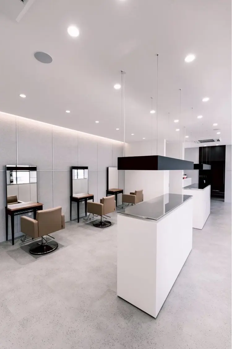 LIF  by Mirror  Talkの内観・外観2