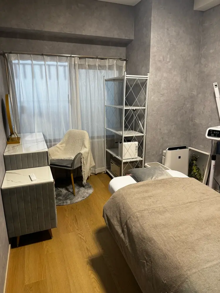 Esthe salon MOONの内観・外観2