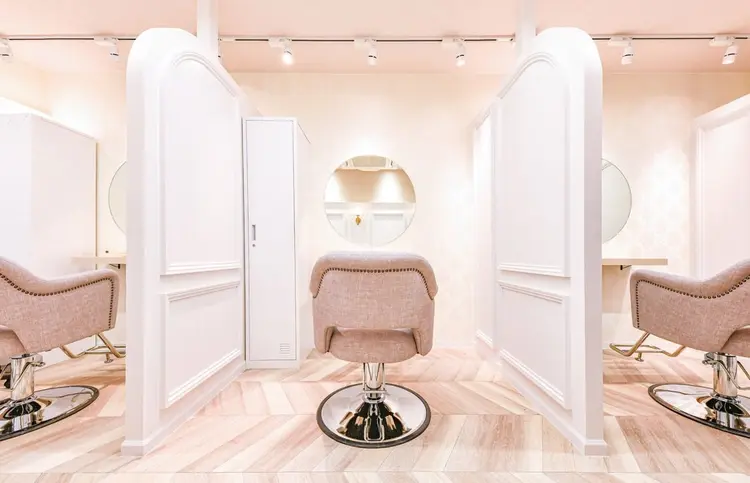 troncの内観・外観2