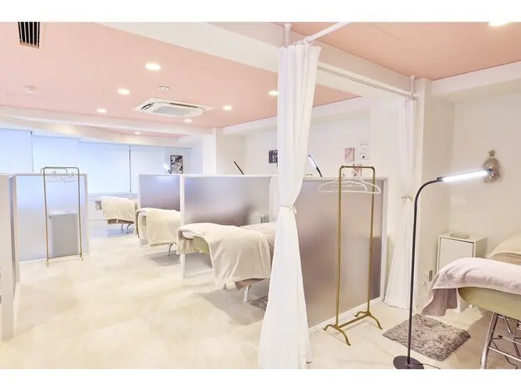 EYE BEAUTY SALON 目彩【meisa】の内観・外観2