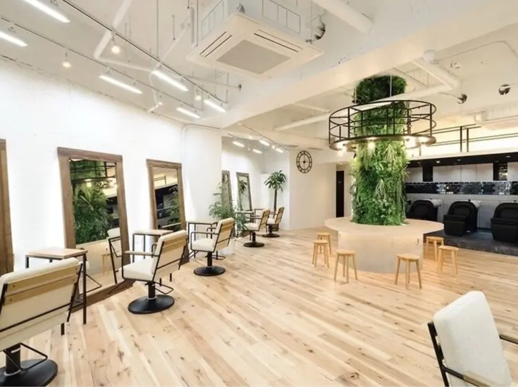 Pocket仙台店の内観・外観2