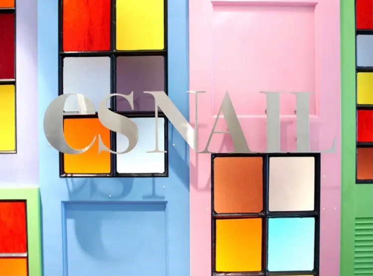 es  lashの内観・外観1